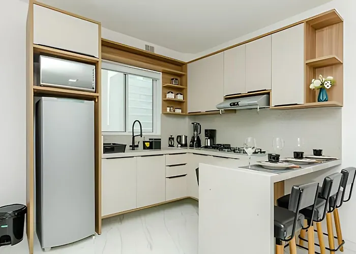 Studio 25º A, Sacada e Linda Vista by UROOMS